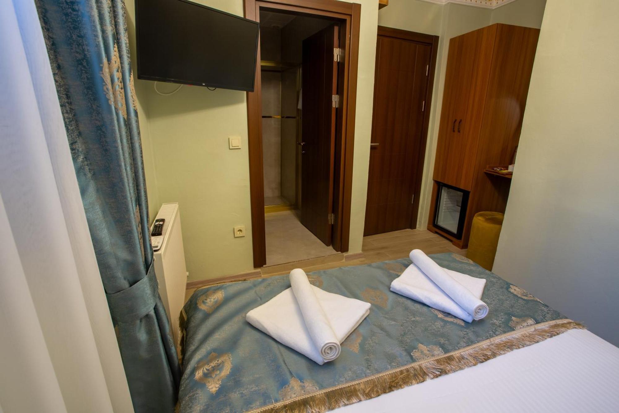 Sayina Hotel Istanbul Bagian luar foto