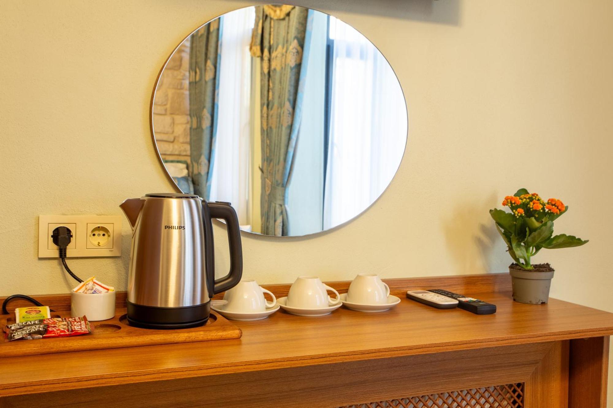 Sayina Hotel Istanbul Bagian luar foto