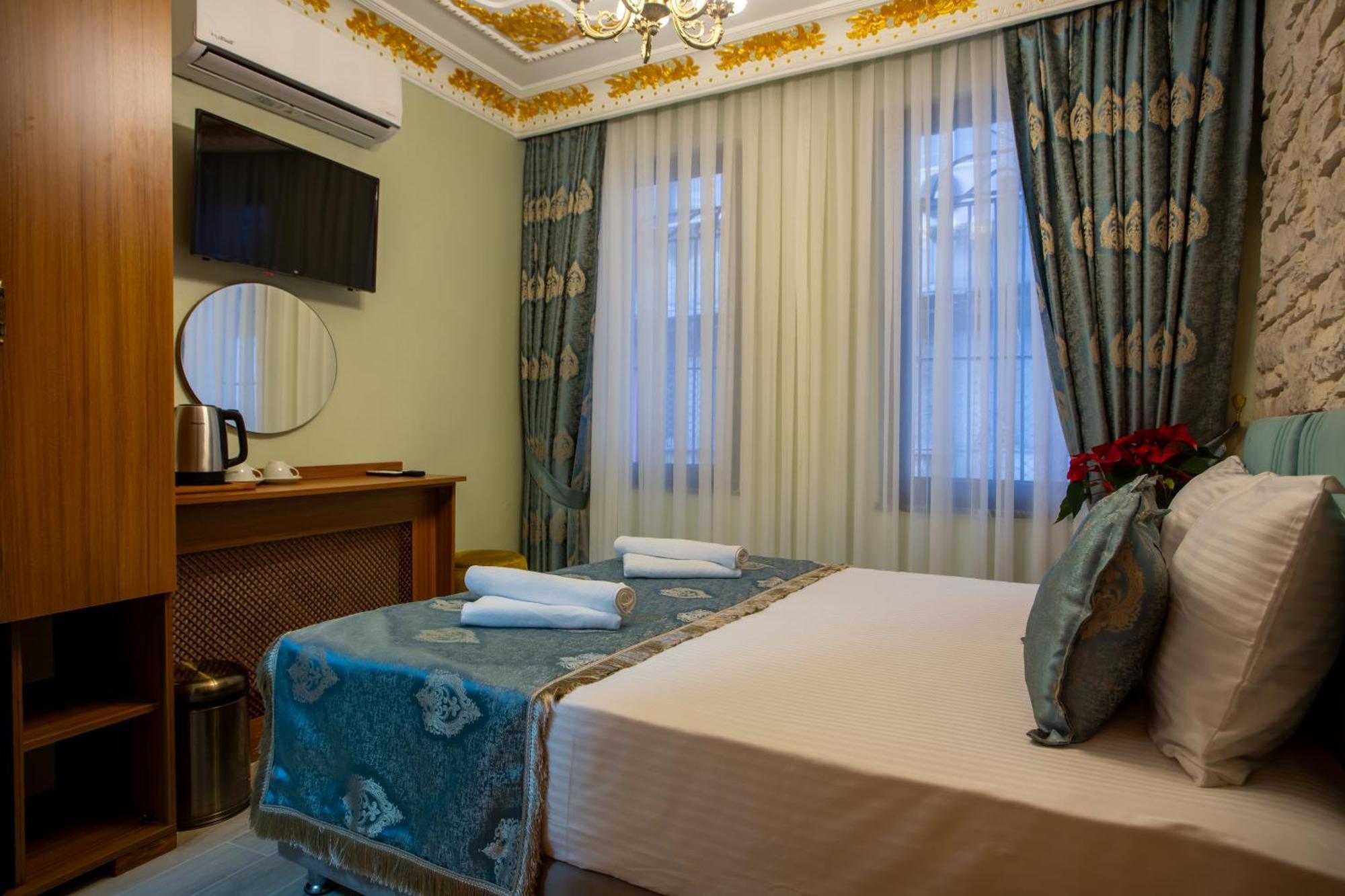 Sayina Hotel Istanbul Bagian luar foto